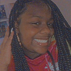 Meet your Posher, Danasha